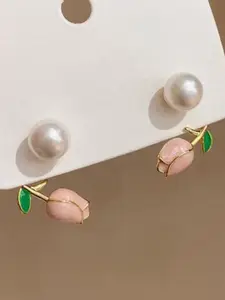 VAGHBHATT Gold-Plated Floral Pearls Stud Earrings