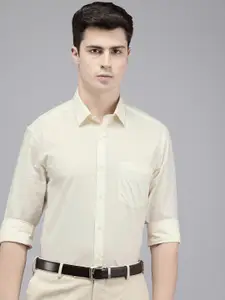 Arrow Pure Cotton Manhattan Slim Fit Opaque Formal Shirt