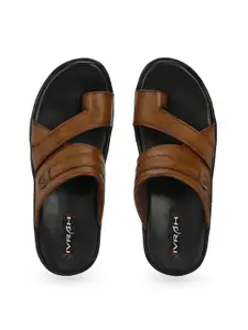 IVRAH Men Textured Lightweight Slip Resistance Comfort Sandals