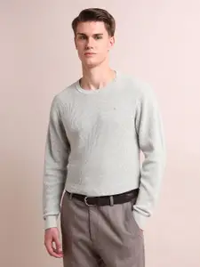 Arrow Self Design Cable Knit Pullover Sweater