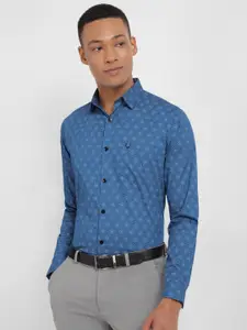 Allen Solly Geometric Printed Slim Fit Pure Cotton Formal Shirt