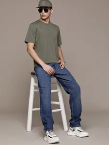 Roadster Men Relaxed Fit Light Fade Stretchable Jeans