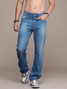 Roadster Men Bootcut Light Fade Stretchable Jeans