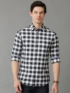 Double Two Indian Slim Fit Gingham Checked Cotton Casual Shirt