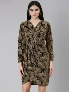 SHOWOFF Tropical Printed V-Neck Puff Sleeves Gathered Detail Velvet Mini Wrap Dress