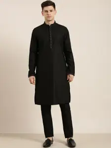 TheEthnic.Co Mandarin Collar Regular Thread Work Cotton Kurta
