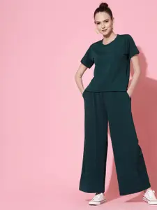 Oomph! Solid Round Neck T-shirt And Trousers Co-Ords