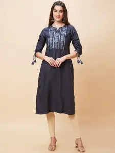 Globus Geometric Embroidered Yoke Design Round Neck With Straight Kurta