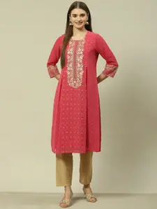 Rangriti Yoke Design Straight Kurta