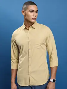 HIGHLANDER Beige Slim Fit Spread Collar Cotton Casual Shirt
