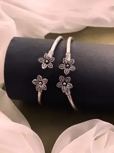 ATIBELLE Set of 2 German Silver-Plated Floral Shaped Cuff Bracelets