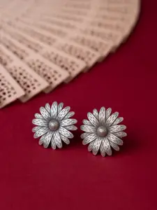 Shyle 925 Sterling Silver Floral Studs Earrings