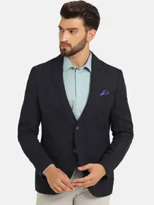 Blackberrys Notched Lapel Single-Breasted Slim-Fit Formal Blazer