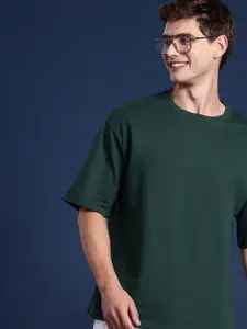 Mast & Harbour Men Solid Drop-Shoulder Sleeves Oversized T-shirt