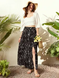 Berrylush Sweetheart Neck Puff Sleeve Styled Back Crop Top