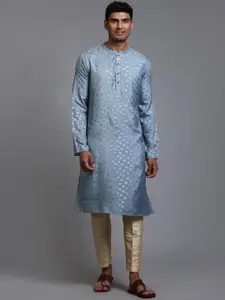 VASTRAMAY Floral Printed Straight Kurta With Trousers