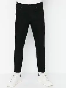 Trendyol Men Mid-Rise Clean Look Regular Fit Non-Stretchable Casual Jeans