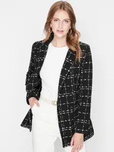 Trendyol Self Design Notched Lapel Collar Double-Breasted Blazers