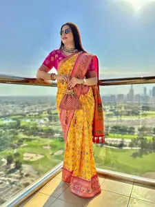 VISHNU WEAVES Floral Woven Design Zari Pure Silk Patola Saree