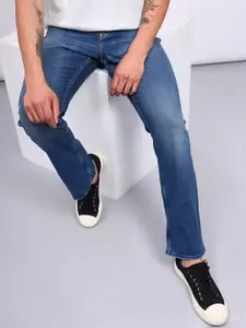 Lee Men Mid-Rise Relaxed Fit Clean Look Light Fade Stretchable Jeans