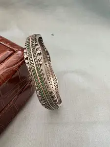 Arte Jewels Silver-Toned Stone-Studded Bangle