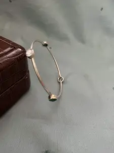 Arte Jewels Silver Bangle-Style Bracelet