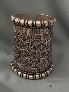 Arte Jewels Silver Antique Rhodium-Plated Cuff Bracelet