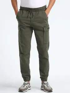 Flying Machine Men Tapered Fit Mid-Rise Cotton Joggers