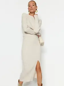 Trendyol Self Design Acrylic Top With Skirt