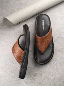 Overdrive Textured Leather Comfort Sandals