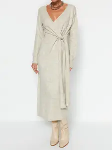 Trendyol V-Neck Wrap Midi Dress