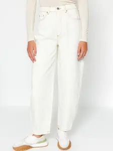 Trendyol Women Mid-Raise Regular Fit Clean Look Non Stretchable Casual Cotton Jeans