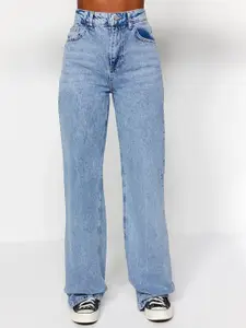 Trendyol Women Mid-Rise Clean Look Heavy Fade Cotton Jeans