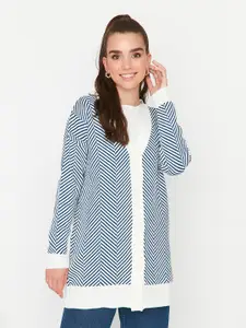 Trendyol Striped V-Neck Long Sleeves Acrylic Cardigan Sweaters
