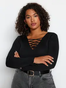 Trendyol Criss-Cross Detail V-Neck Pullover