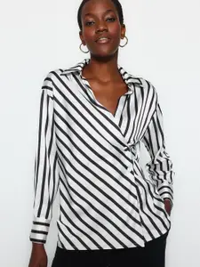Trendyol Opaque Striped Casual Shirt