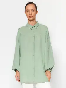 Trendyol Self Design Regular Fit Opaque Casual Shirt