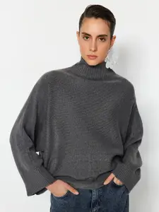Trendyol High Neck Pullover