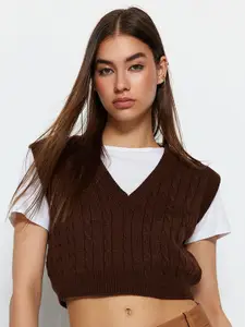 Trendyol Cable Knit Self Design Crop Sweater Vest