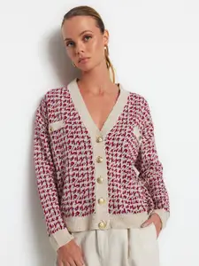 Trendyol Abstract Printed V-Neck Long Sleeve Acrylic Cardigan Sweaters