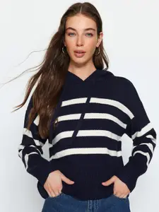 Trendyol Striped Hooded Acrylic Pullover