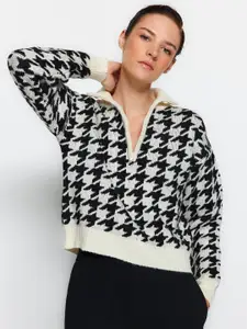 Trendyol Checked Turtle Neck Long Sleeve Acrylic Pullover Sweaters