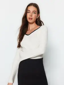 Trendyol Ribbed V-Neck Pullover
