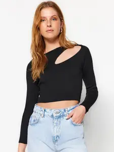 Trendyol Cut Out Detail Cropped Ribbed Pullover