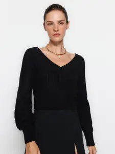 Trendyol Cable Knit Crop Pullover