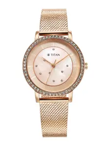 Titan Women Embellished Dial & Stainless Steel Straps Analogue Watch 95236WM02