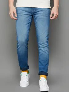 Fame Forever by Lifestyle Men Tapered Fit Clean Look Light Fade Jeans