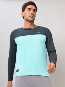 Technosport Colourblocked Anti Odour Slim Fit Sports T-shirt