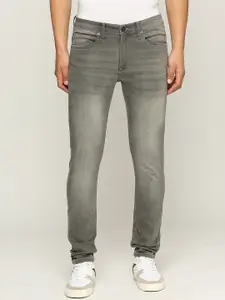Pepe Jeans Men Skinny Fit Clean Look Heavy Fade Stretchable Jeans