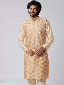 KISAH Floral Embroidered Mandarin Collar Kurta